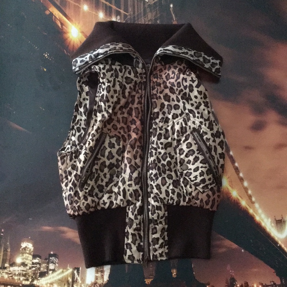 Cheetah printed vest